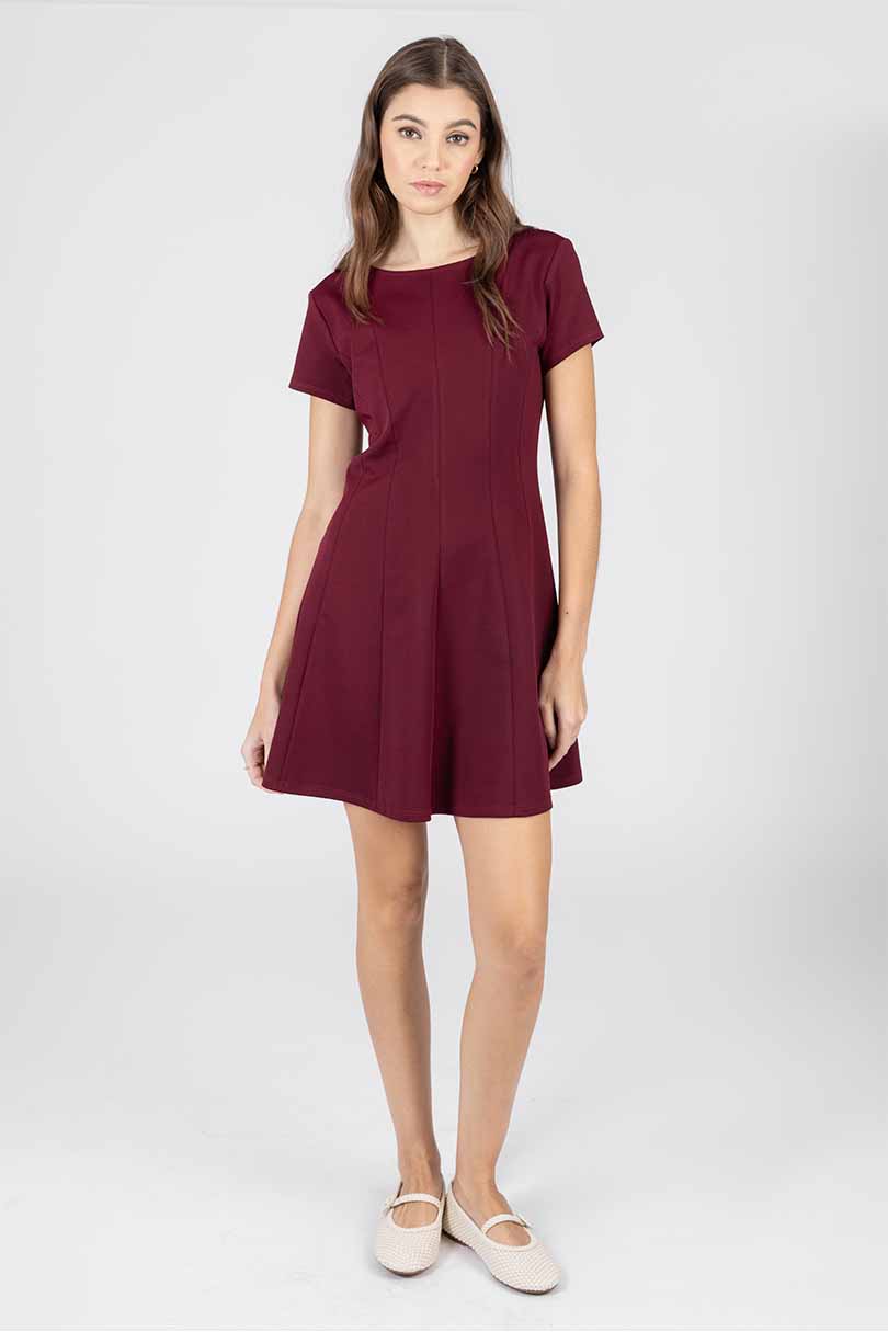 Vestido corto color vino - Imagen 2