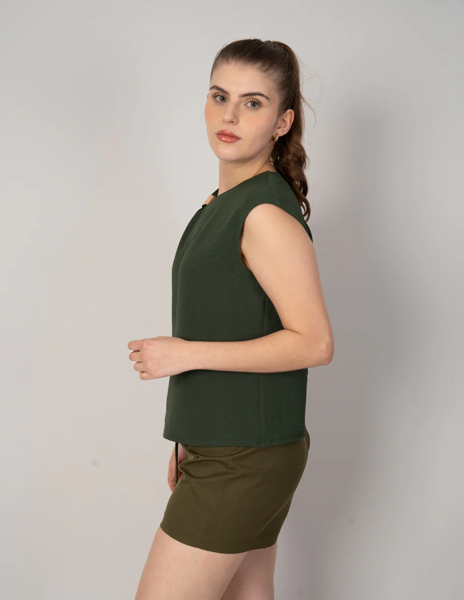 Blusa de vestir sin mangas con diseño en hombro ( disponible en ivory / verde) - Imagen 7